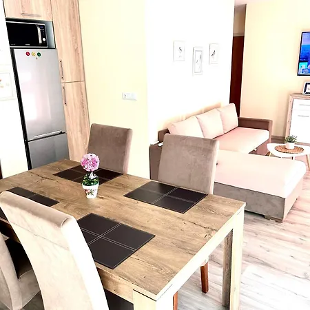 Apartment франческа *